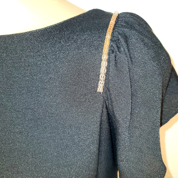 BASIC DRESS SMALL NEW VISCOSE-LINED BLACK CRAPE DRESS WITH ROSE DETAIL - Picture 6 of 14